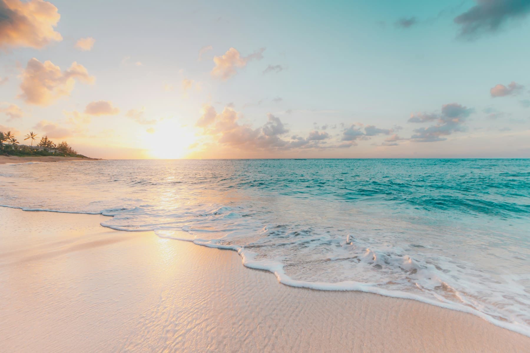 White-sand tropical beach used as an illustrative Exuma tour image